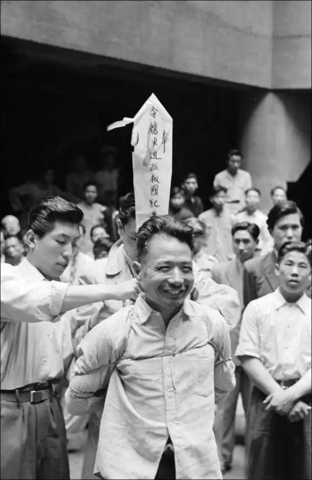 最美笑容:4位英雄刑场上面对镜头坦然而笑,图3帅哥年仅24岁