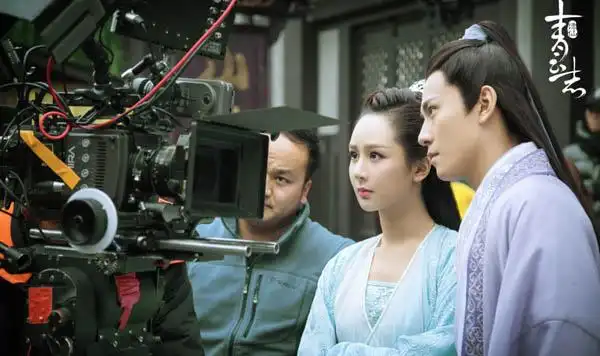 杨紫秦俊杰快乐大本营是哪一期 二人同上节目恋情早有眉目