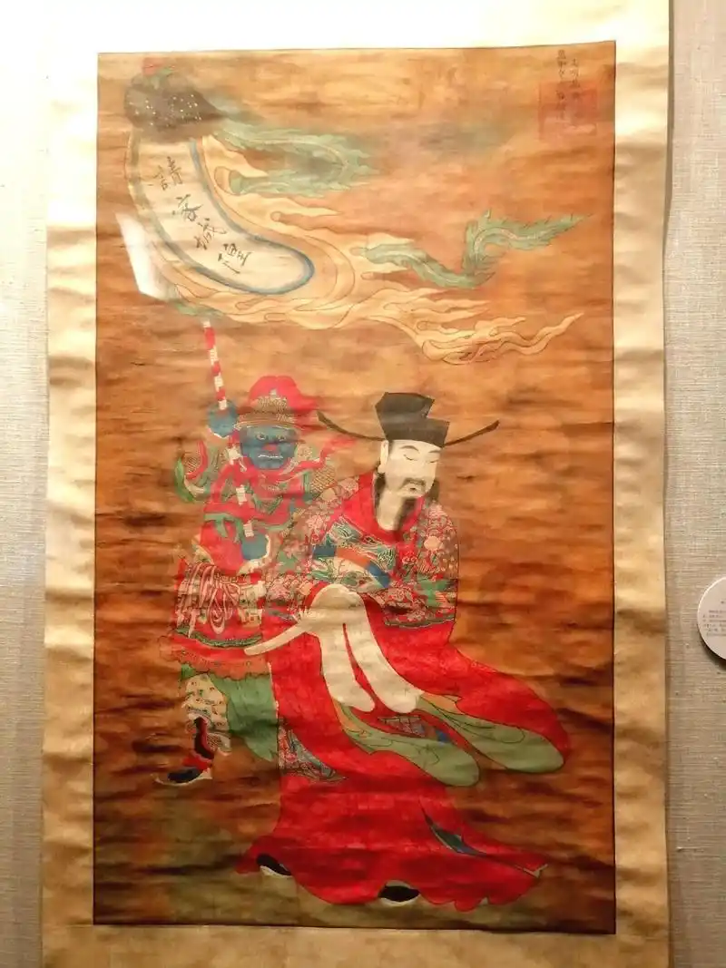 明,城隍像,慈圣皇太后款(万历皇帝之母).小时候就知道上海有 - 抖音