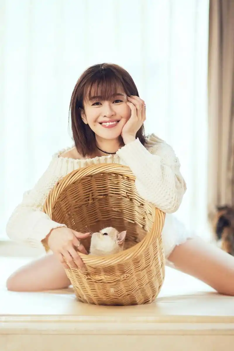 林伊婷官方上传精品图片