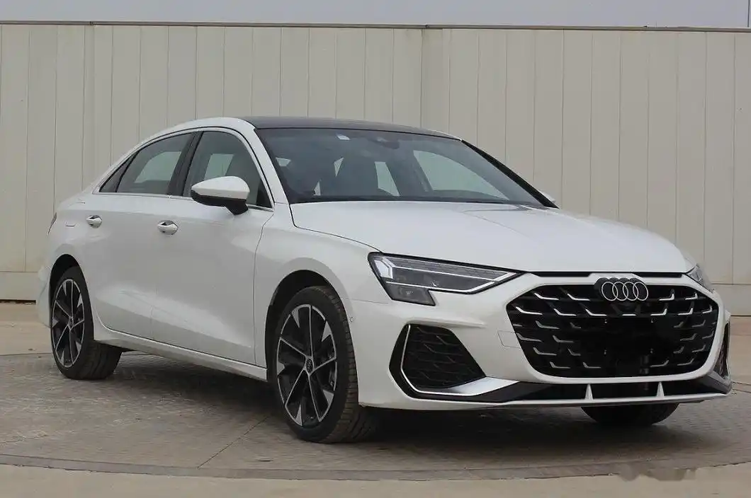 奥迪a3,怎么看行车记录仪的录像