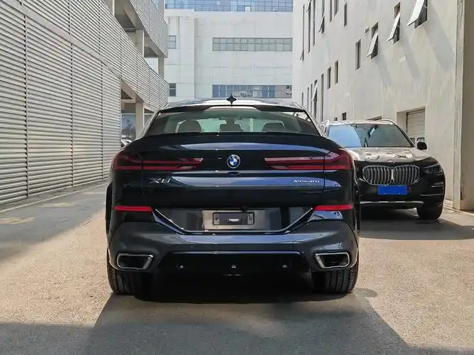 没买国产宝马x5l70万出头拿下一台进口的30x6感觉更值