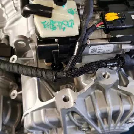 适用吉利缤越7速湿式双离合7dct330变速箱总成波箱总成