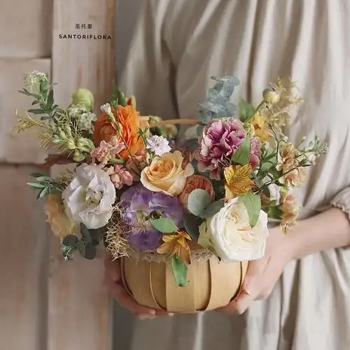 草编手提花篮插花手工编织情人节康乃馨玫瑰鲜花其他