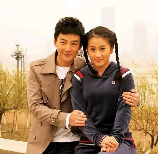 图演员张倬闻的老婆的名字与李木子并非夫妻