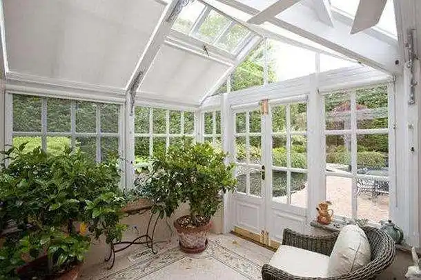 平房院子里盖的阳光房,怎么才能更好看?