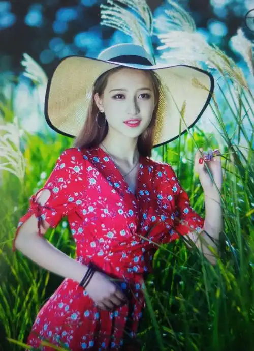 月下:烛影摇红与海上明月对诗歌选