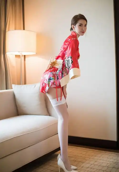 香港嫩模陈良玲carry和服性感写真