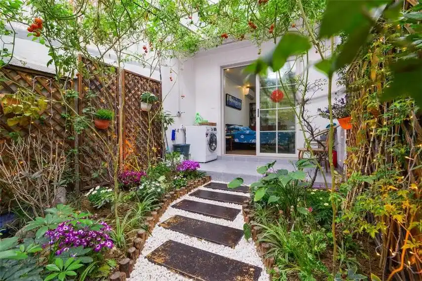 一楼花园设计案例(别墅花园装修效果图)-1