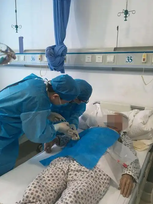 晋中二院肿瘤科成功开展恶性肿瘤腹腔热灌注化疗