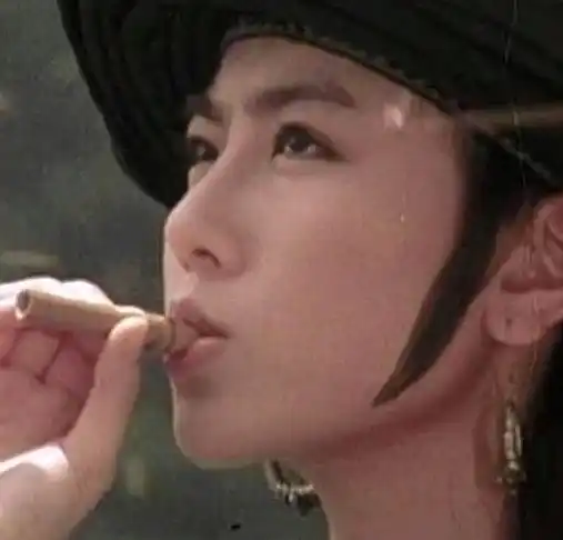 图袁洁莹蓝凤凰介绍男人群戏中的闪亮女子风头盖过女一女二