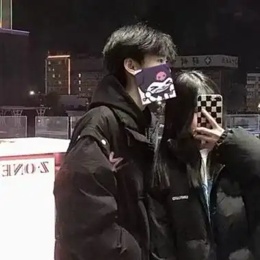 温柔到爆的真人神仙情头 超甜情侣高清一人一张图片大全_情侣头像_美