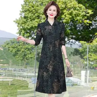 赤虹中老年连衣裙高档品牌加大加肥新款长袖50到60岁洋墨绿色xl90105