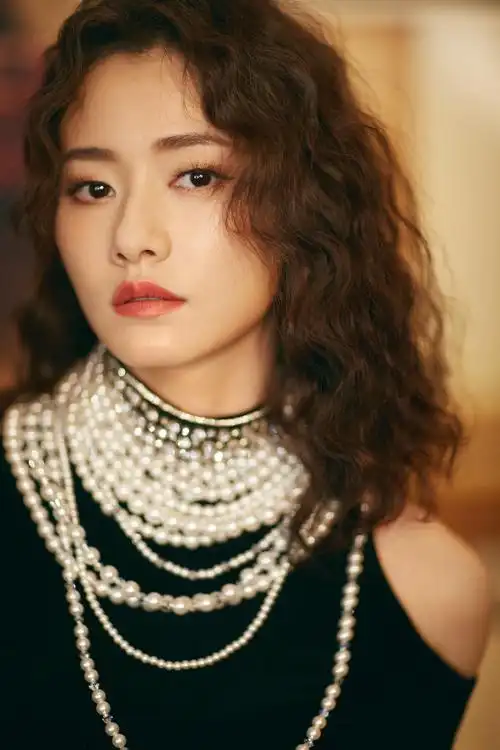 盘点来自陕西的女明星们她们个个都是高颜值你知道几位呢