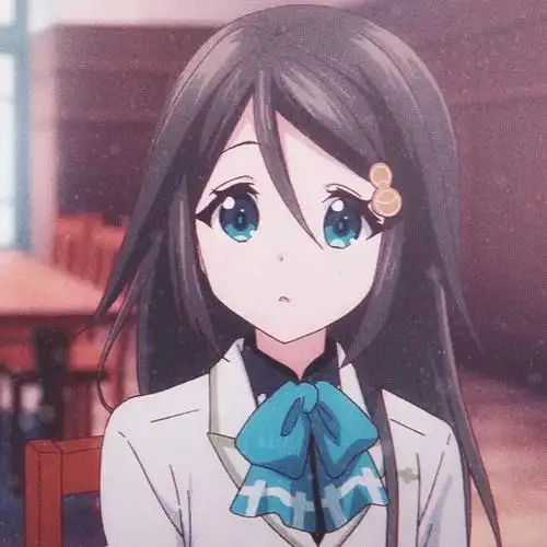 《无彩限的怪灵世界》和泉玲奈 cr:漫图小屋 #动漫头像