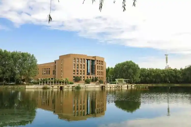 新科学院是哪个大学( 河南一高校拟转设更名)-学考网