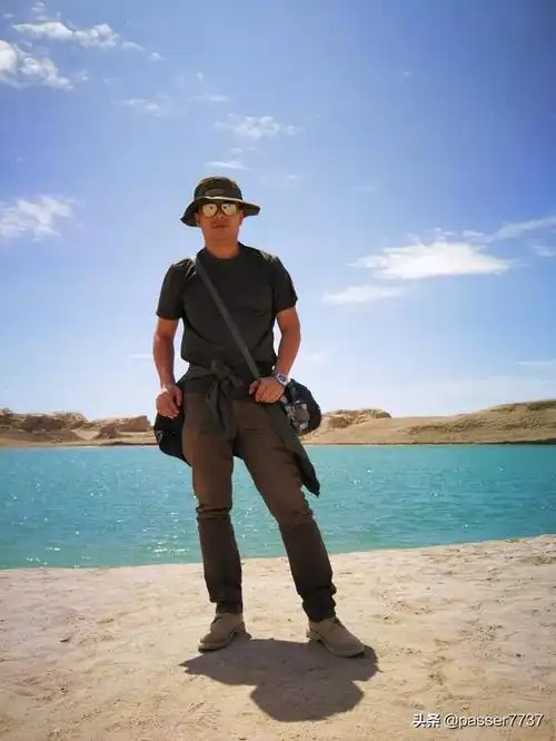 求40左右那种帅帅酷酷的大叔照片