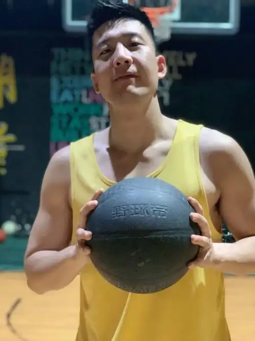 野球帝加重篮球,让你的球技突飞猛进!