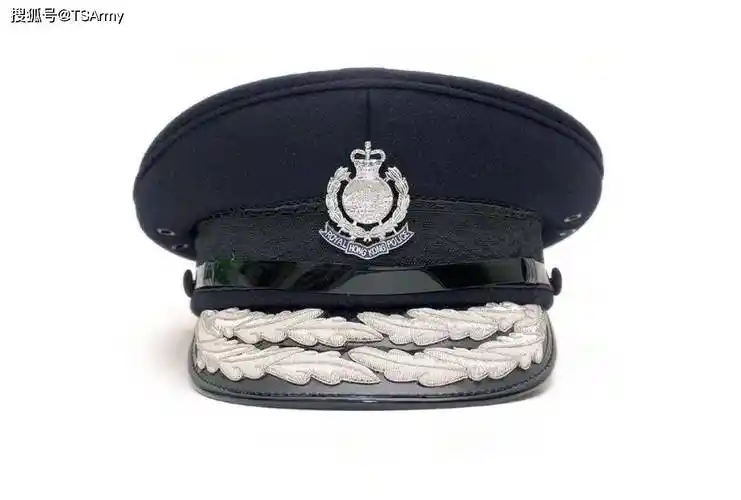 盘点世界不同国家的警察大檐帽,德国的还是那么大气