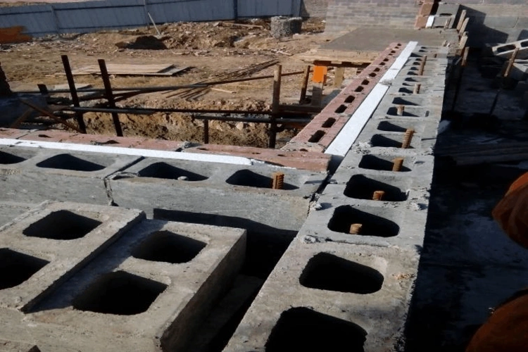 砖砌体剪力墙结构. 3,阳台及雨棚的构造及类型