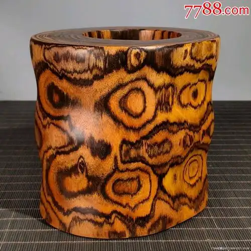 虎皮纹黄花梨原木笔筒不议价
