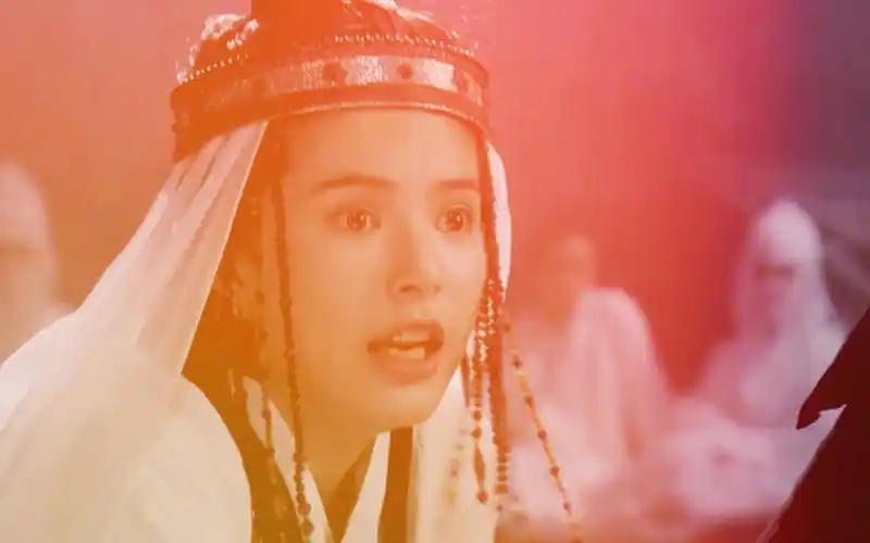 火烧红莲寺:小龙女让罪恶之地存在美#李若彤