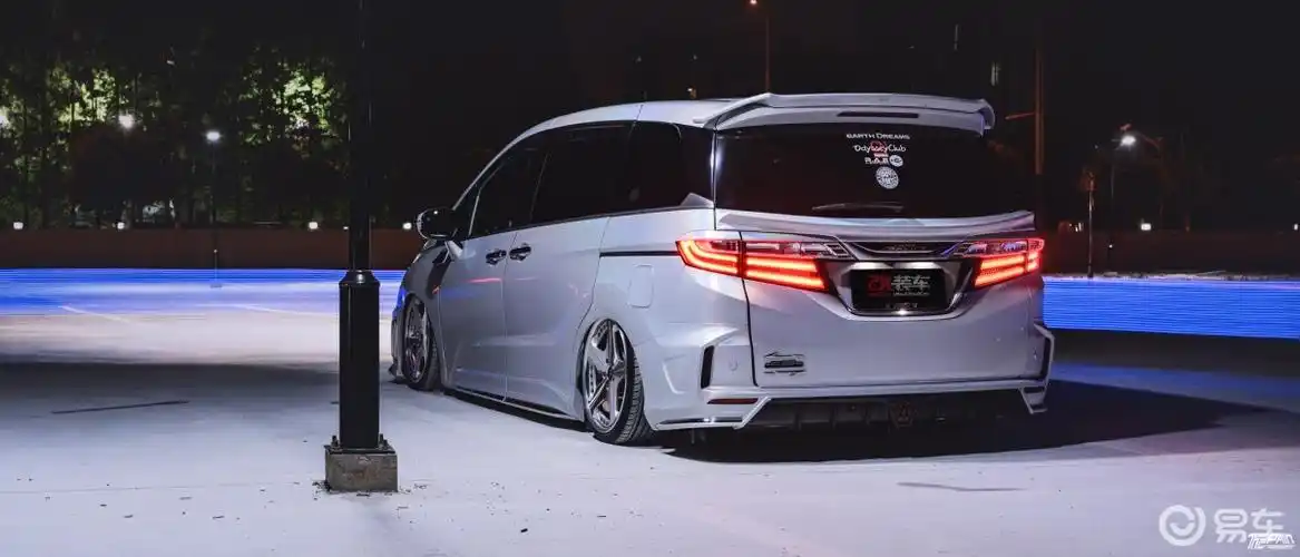 欧阳靖都爱的一台改装车气动老炮打造绝美姿态本田奥德赛