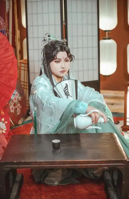 天官赐福风师师青玄男相cos正片