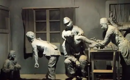 丧心病狂的日本侵略者进行活体人体实验