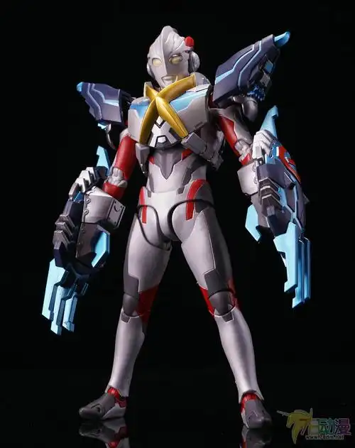 shf 奥特曼系列 艾克斯奥特曼&哥莫拉装甲
