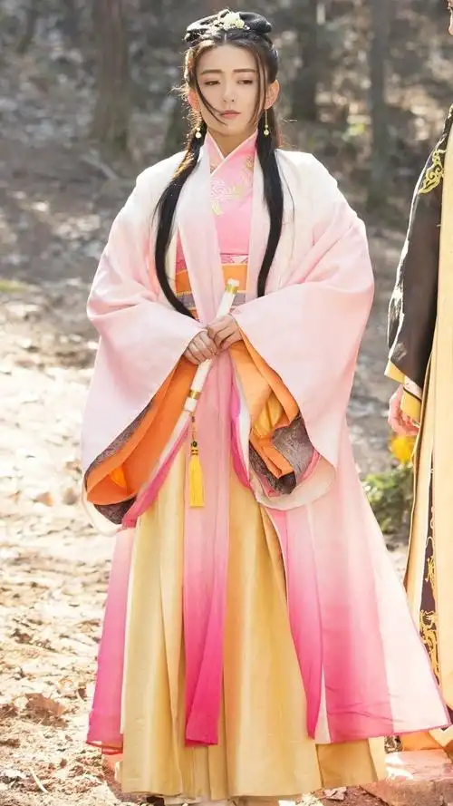 双世宠妃曲小檀曲檀儿梁洁