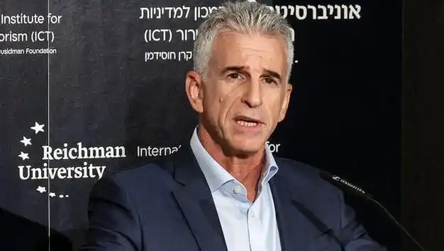 消息人士称,以色列情报和特勤局(摩萨德)局长大卫·巴尼亚,卡塔尔首相