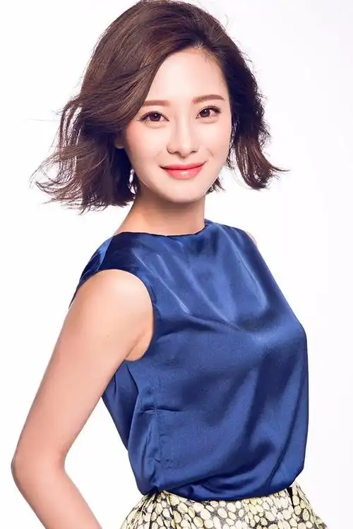 自小习武的"成玉"王汀,22岁从日本出道,今撞脸海清迎事业巅峰