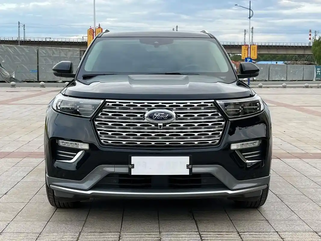 2021年 福特-探险者 6座钛金版.#dou是好车 #每天 - 抖音