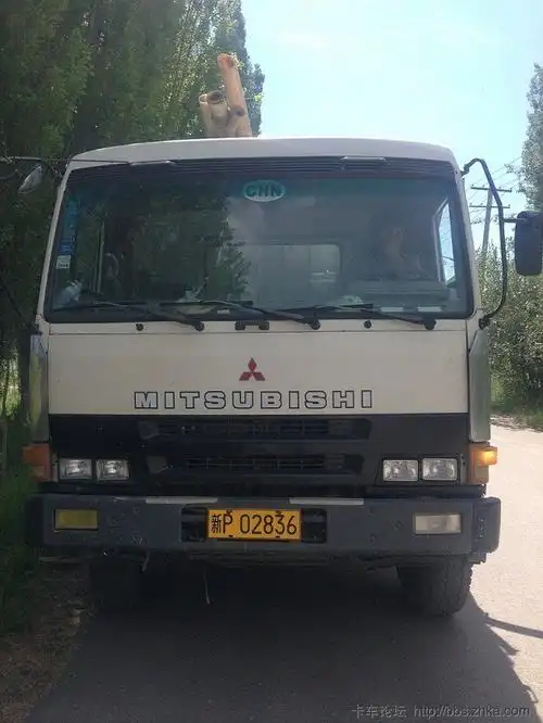 卡车论坛三菱扶桑fv415小弟新疆伊犁车迷一个,前几天在单位,坐车回