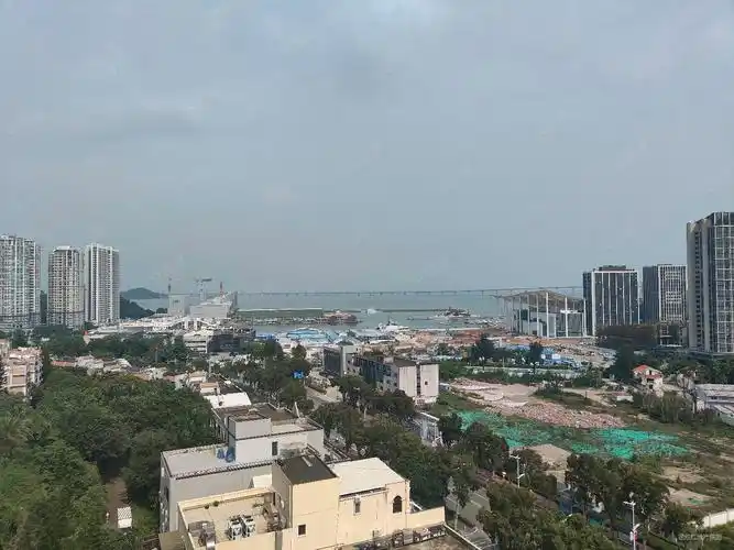 吉大(必看好房)华景花园 高层海景3房2卫看房有钥匙