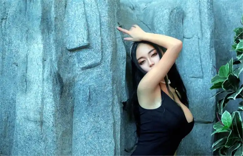 美女潘春春36e诱惑妩媚惹火写真性感美女