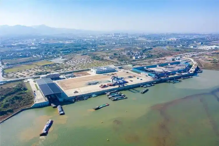 近日,衢州市衢江区人民政府办公室出台关于加快发展现代物流