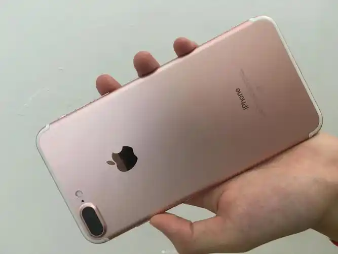 苹果7p国行128g粉色