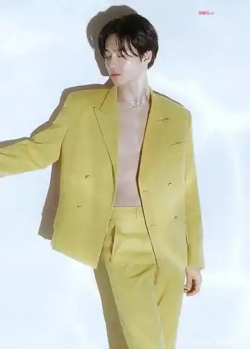 exo成员西装照:一起来看看吧!