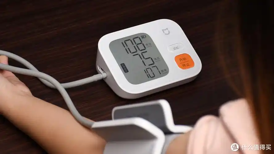 小米智能电子血压计免绑袖带大屏数显送什么不如送健康