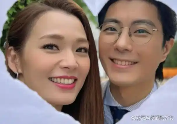 吕慧仪与张景淳官宣恋情!戴情侣戒指甜蜜背后抱,如胶似漆太腻歪