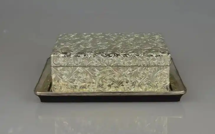 日本 明治-大正时期 5面唐草纹 纯银.日本 明治-大正时期 - 抖音