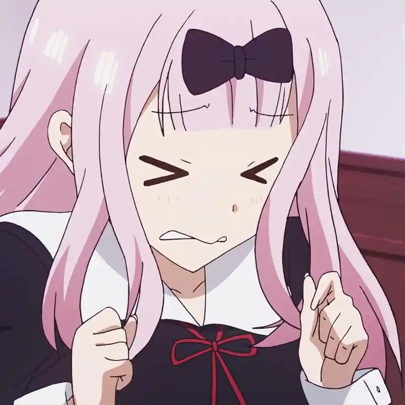 《辉夜大小姐想让我告白》中的藤原千花是学生会书记,辉夜的挚友,十分