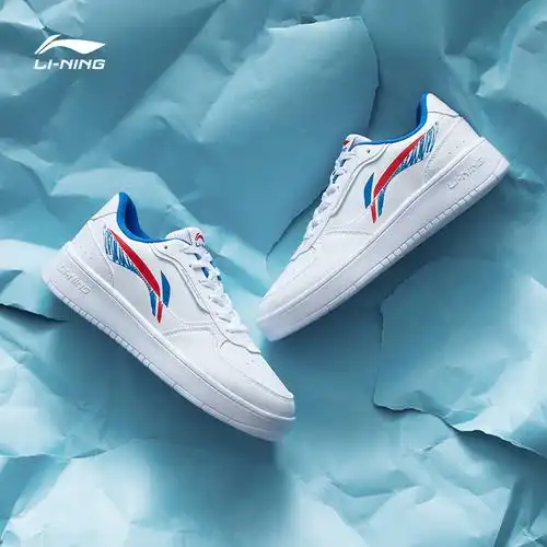 冬季运动鞋男李宁