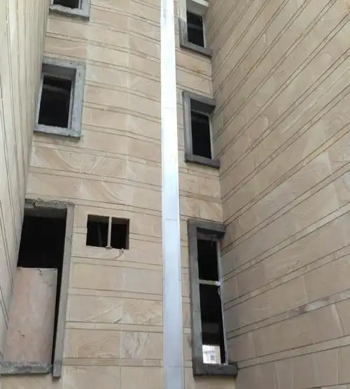 橡胶嵌铝合金墙面变形缝