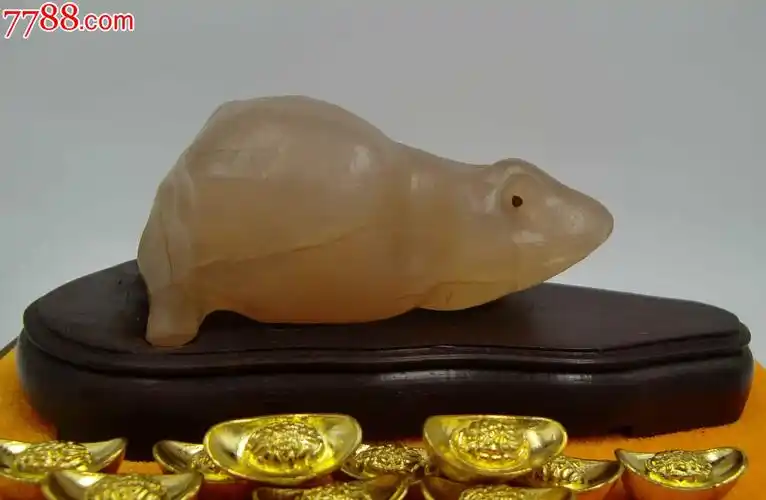 生肖子鼠奇石一比一等比例纯天然小老鼠玛瑙绝品