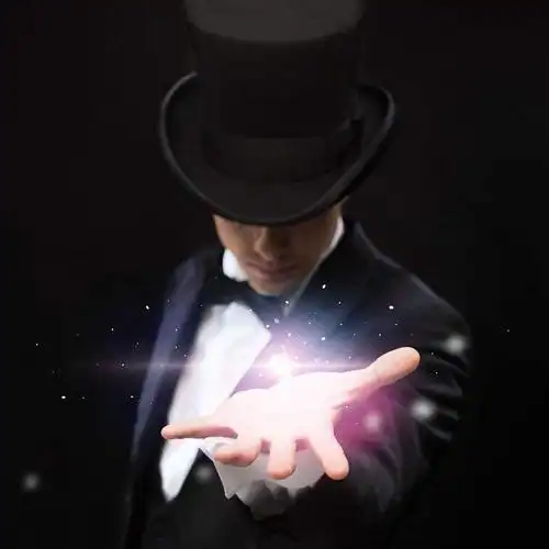 魔术师小峰头像