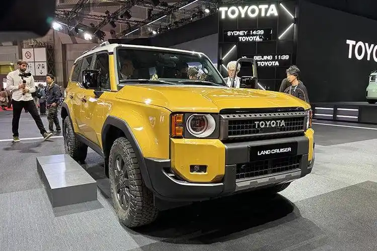 不如坦克300?全新丰田普拉多亮相,国内或售45万起_太平洋号