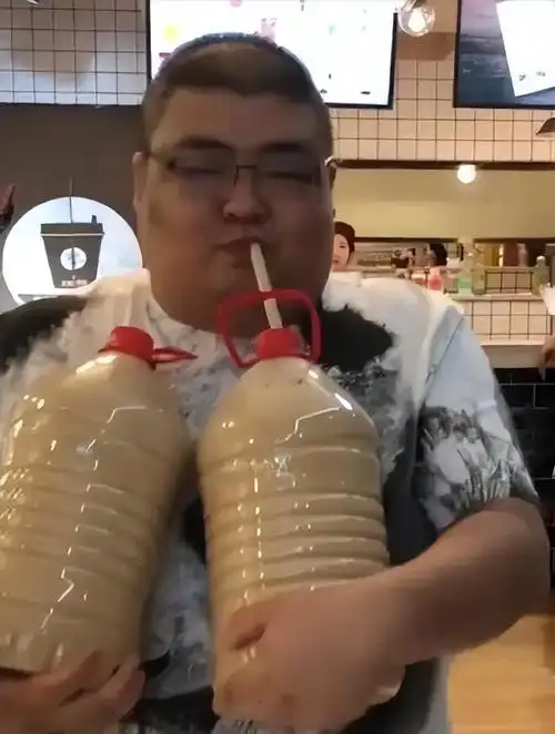 回顾:羊亡爷恩克不到半年吃羊110只,从不吃青菜面色乌青疣扩散